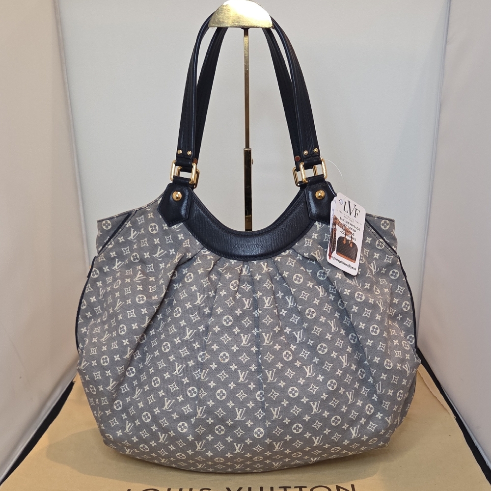 Louis Vuitton 2011 Ultra Rare Idylle Fantaisie GM - only 2 years of production